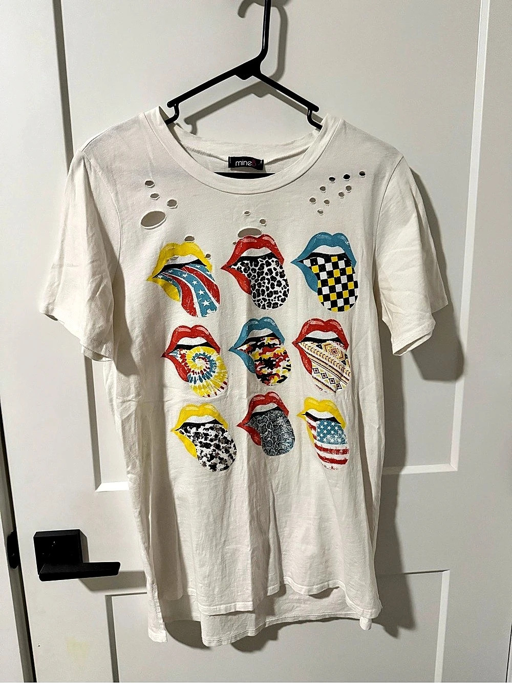 mine Rolling Stones inspired Graphic Distressed Short Sleeve Rock Tee in White